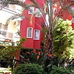 Xeno Sonas Alpina Hotel 4*
