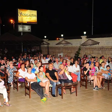 Hotel Xeno Sonas Alpina 4*